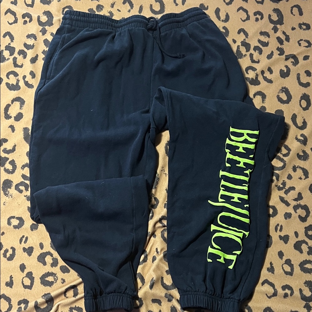 Beetlejuice sweatpants size large